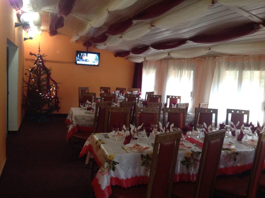 Hotel Panoramic מונסה חדר תמונה